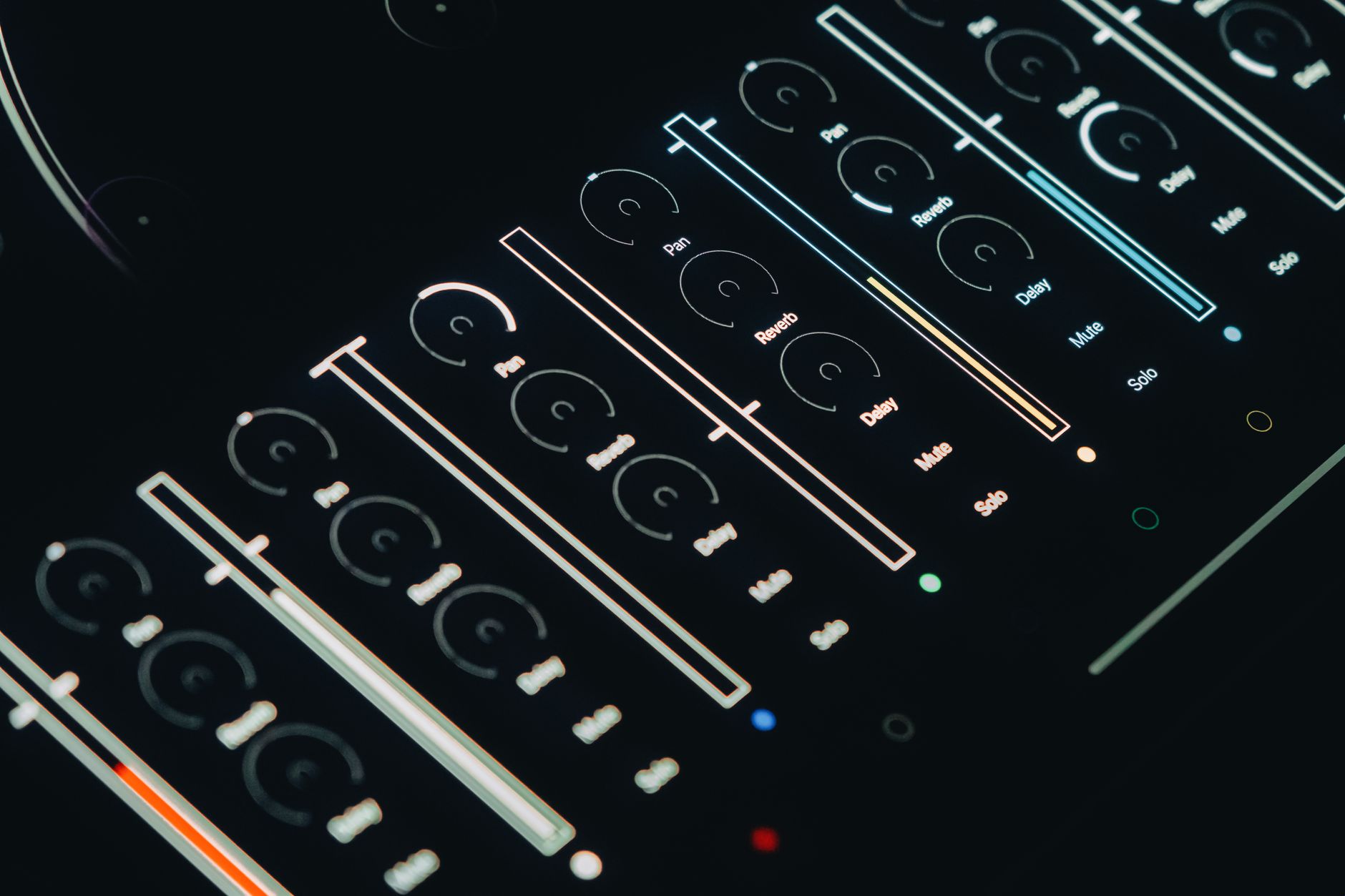 Comparatif des meilleurs plugins de mastering automatique
